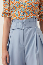 Load image into Gallery viewer, Tailored Shorts Blue