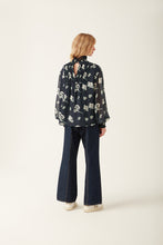 Load image into Gallery viewer, Nora Floral Dot Top