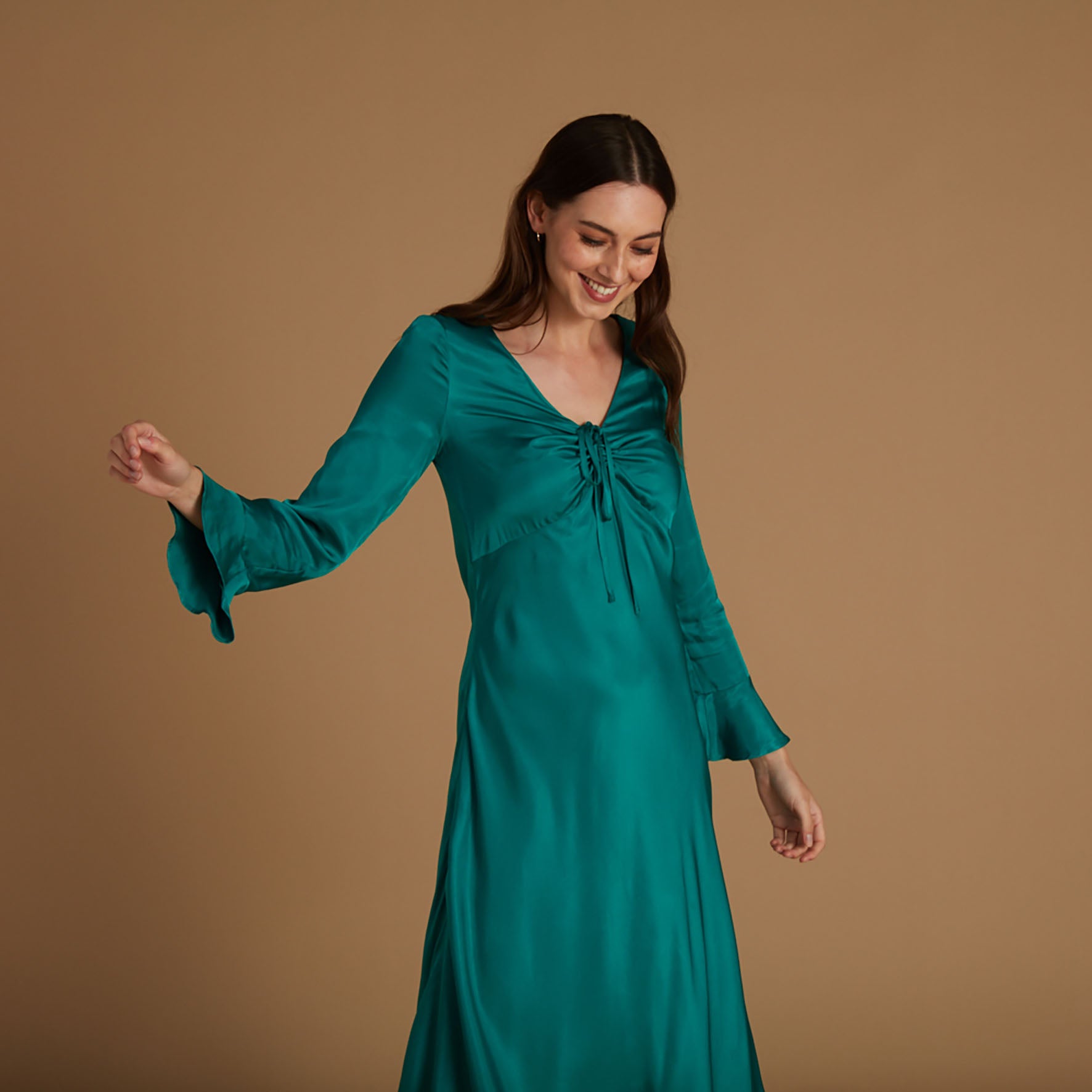 camille the woman in the green dress Camille Dress Green – Mirla Beane