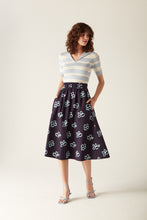 Load image into Gallery viewer, Niki Elasticated Waist Skirt Navy Floral
