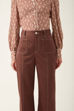 Load image into Gallery viewer, Patch Pocket Trouser Maroon
